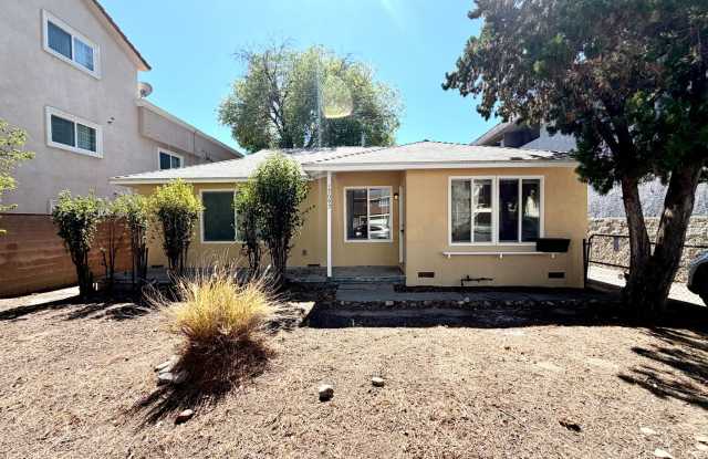 Adorable Chatsworth Home For Great Price Gallery 3