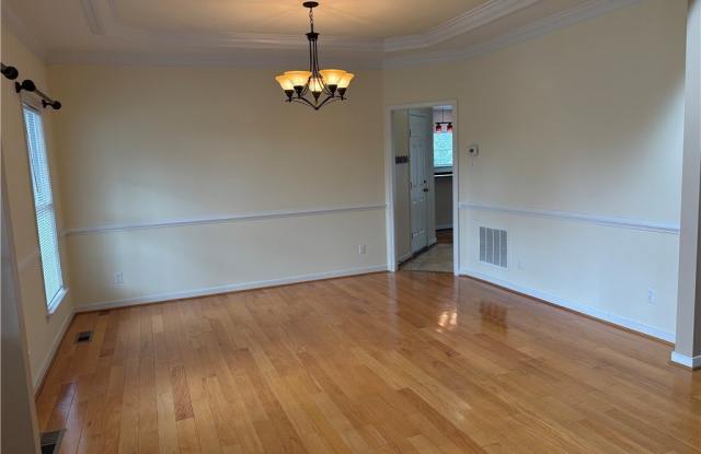 11006 Wooferton Ct Gallery 3