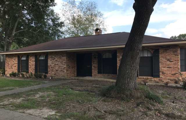 5634 Tee Dr. Gallery 2