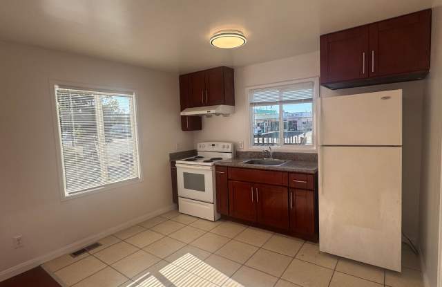 Remodeled 2 Bedroom, on San Pablo Ave, in East Richmond Area photos photos