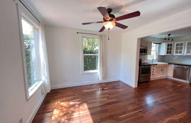 Great home in a great location! photos photos
