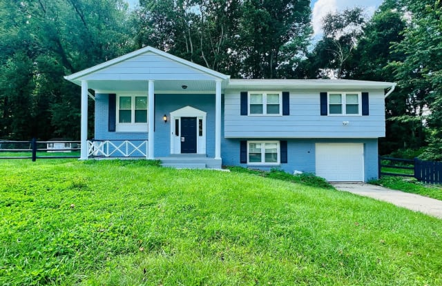 6601 MIDDLEFIELD ROAD - 6601 Middlefield Road, Camp Springs, MD 20744