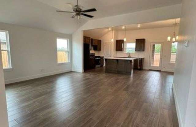 4509 Black Bear Road Gallery 3