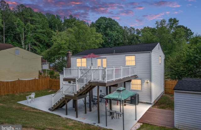 6804 MOON ROCK COURT Gallery 4