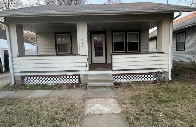 2 Bed /1 Bath Bungalow photos photos