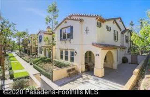 860 E Mountain Way - 860 Mountain Way, Azusa, CA 91702