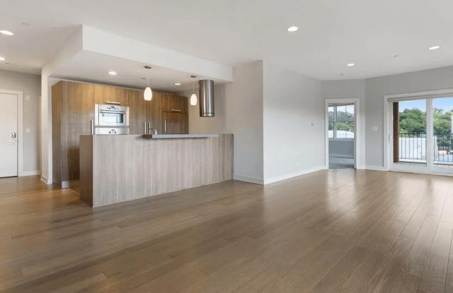 Riverwalk on Main photos photos