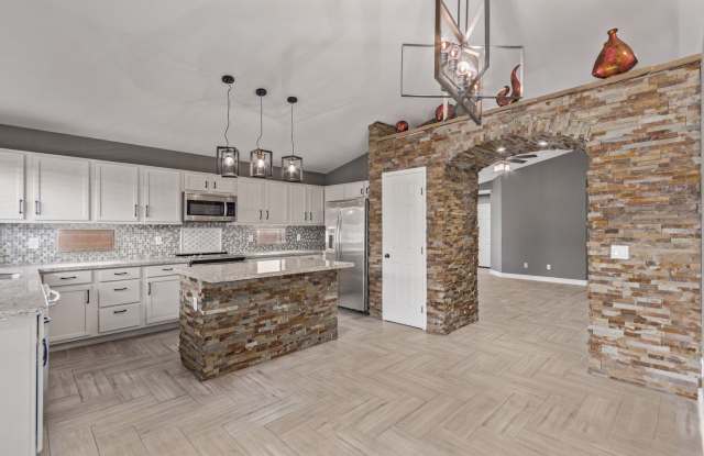 Stunning 4-Bedroom Home with Designer Finishes Throughout! photos photos