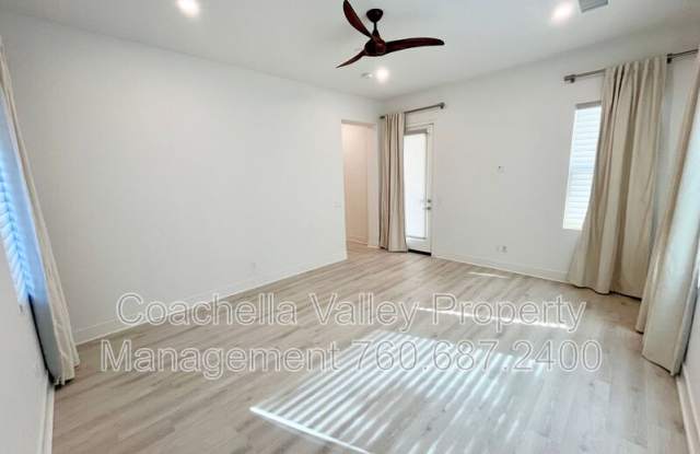 74635 Tesla Dr Gallery 4