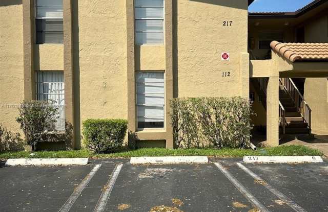 11101 Royal Palm Blvd photos photos