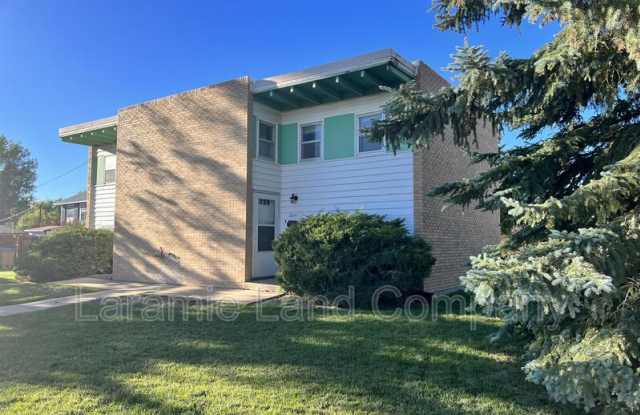 2215 Spring Creek Drive photos photos