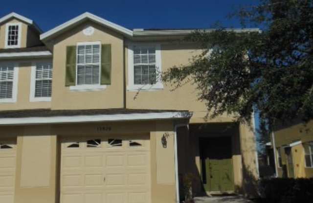 13828 Dove Wing Court - 13828 Dove Wing Court, Alafaya, FL 32828