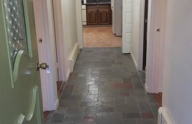 437 South Aiken Ave. - (1st Floor) - 437 S Aiken Ave, Pittsburgh, PA 15232