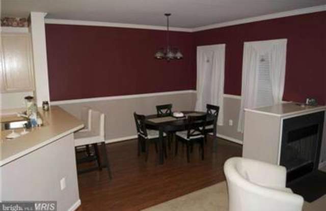 2543 LOGAN WOOD DRIVE Gallery 2