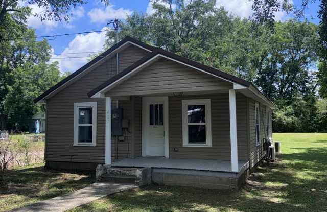 407 Elm Avenue NW photos photos