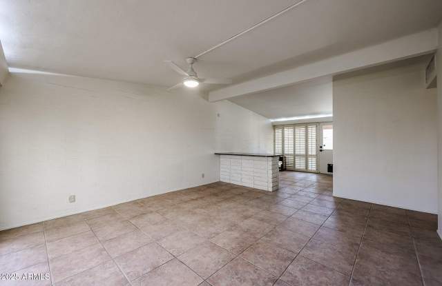 5536 N 19th Place Gallery 3