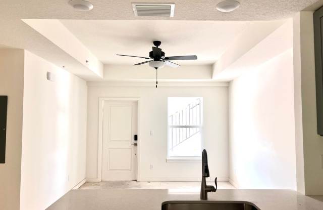 NEW CONSTRUCTION! photos photos