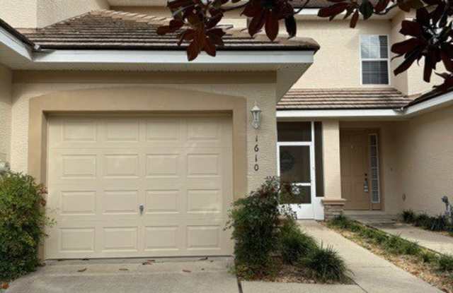 1610 W Spring Meadow Loop photos photos