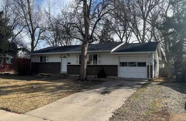 STUDENTS WELCOME! Single-Family Ranch Home w/ Finished Basement and Fenced Backyard photos photos STUDENTS WELCOME! Single-Family Ranch Home w/ Finished Basement and Fenced Backyard photos photos