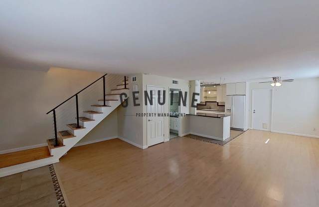 Lovely 2 Bd 1.5Ba Condo in Costa Mesa With Spacious Deck - 2000 Meyer Place, Costa Mesa, CA 92627