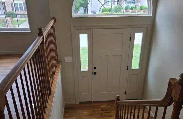 2205 Ashton Hills Ct Gallery 2