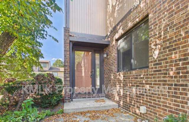 904 Quarry Dr Gallery 3