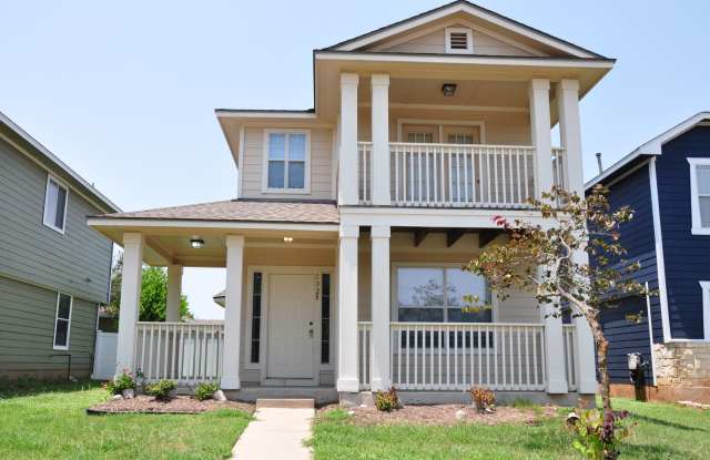 3 Bedroom 2.5 Bath with Balcony in Cedar Park Towncenter photos photos