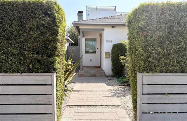 1042 Garfield Avenue Gallery 2