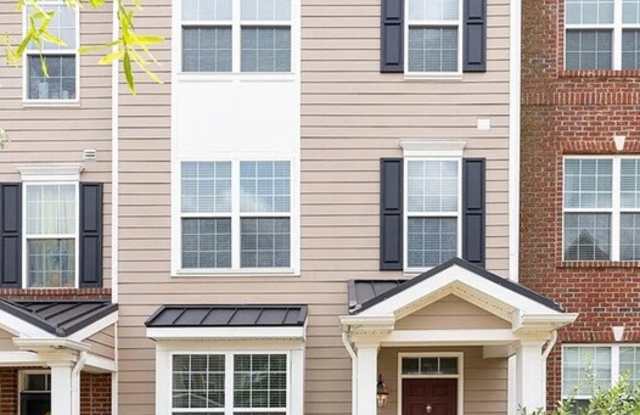 3736 Green Street photos photos