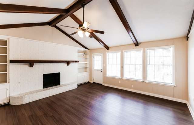 1626 Edgewood Place Gallery 3