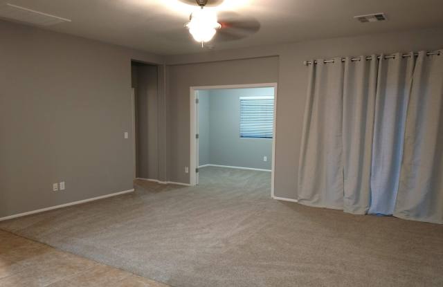 4232 E BRUCE Court Gallery 2