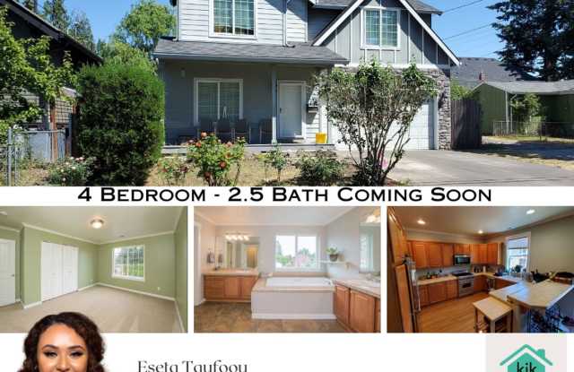 Find Your Winter Sanctuary in This Charming Woodstock Home! - 6226 Southeast 62nd Avenue, Portland, OR 97206