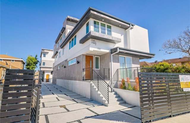 1704 S Redondo Boulevard - 1704 Redondo Boulevard, Los Angeles, CA 90019