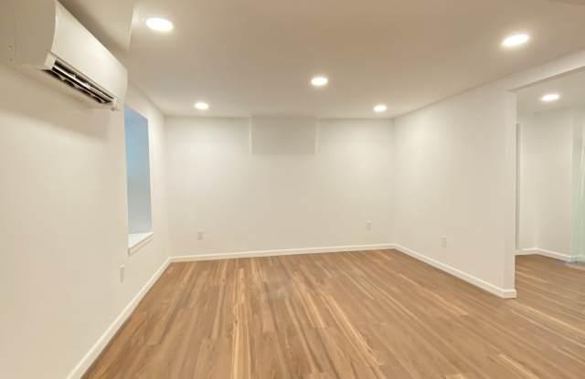 688 Parker St Gallery 3