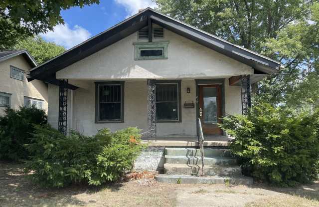 815 N Franklin St photos photos