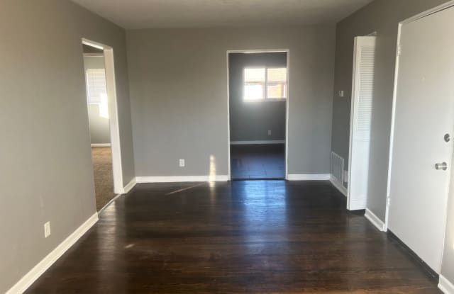 2 bedroom corner unit Gallery 2