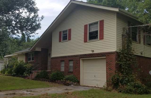 967 Ford Chapel Road photos photos