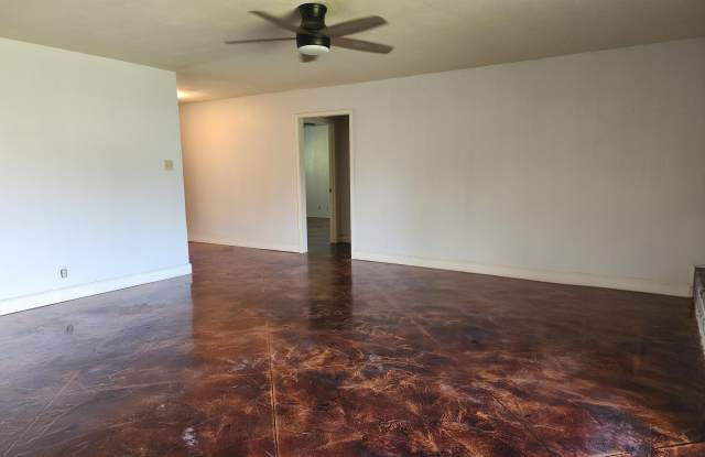 3218 Canyon Creek Drive Gallery 3