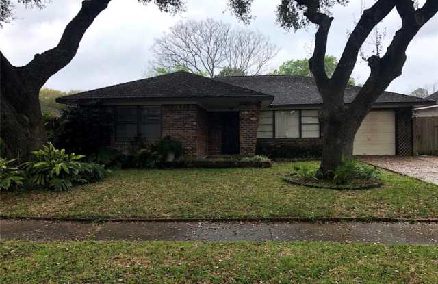 8806 Robindell Drive Gallery 2
