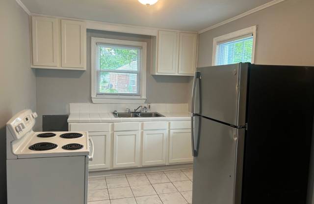 2242 Ervin Street photos photos