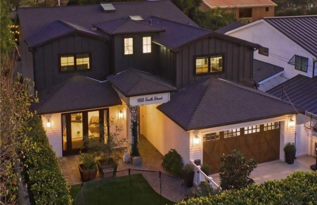 1852 6th photos photos