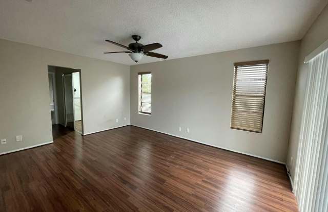 19473 Hampton Drive Gallery 3