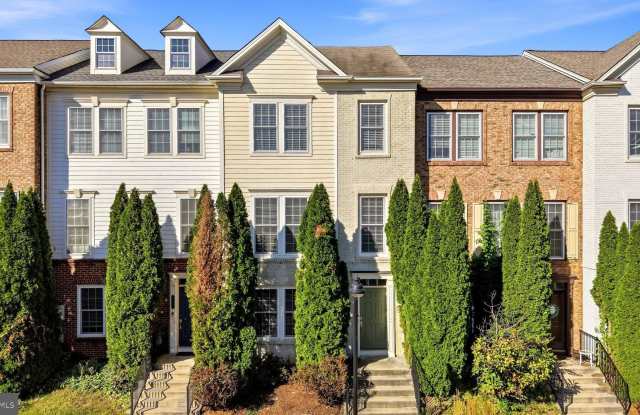 197 GREAT LAUREL Square SE Gallery 2