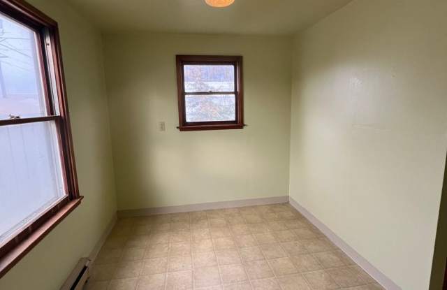 Cute 3 bedroom 1 bath Home for Rent in Ephrata Gallery 4