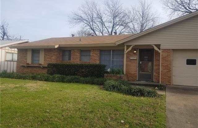 2014 Winthrop Street - 2014 Winthrop Street, Irving, TX 75061