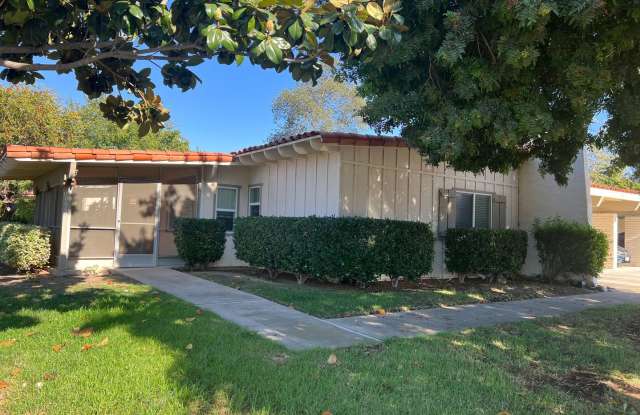 55+ ONLY community gorgeous ranch style 2BR/2BA home with laundry, parking and community amenities - 16669 Bernardo Oaks Drive, San Diego, CA 92128