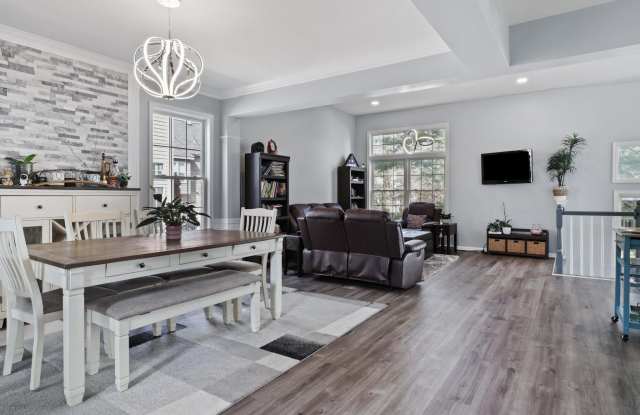 47550 RIPPLING DRIVE Gallery 2