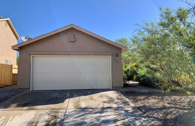 8307 Casa Negra Court NW - 8307 Casa Negra Court Northwest, Albuquerque, NM 87120