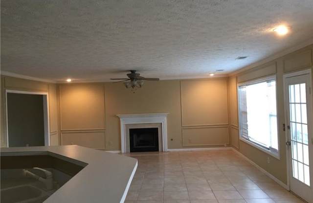 262 Crestworth Crossing - 262 Crestworth Crossing, Paulding County, GA 30127