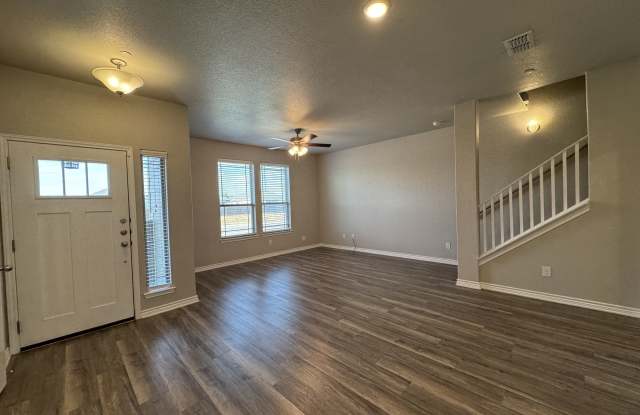7611 Stonehollow Gallery 4
